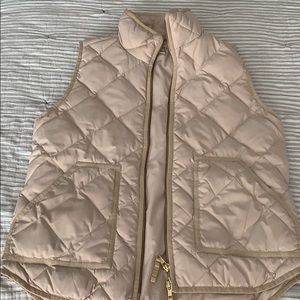 Women’s j crew puffer vest size small cream